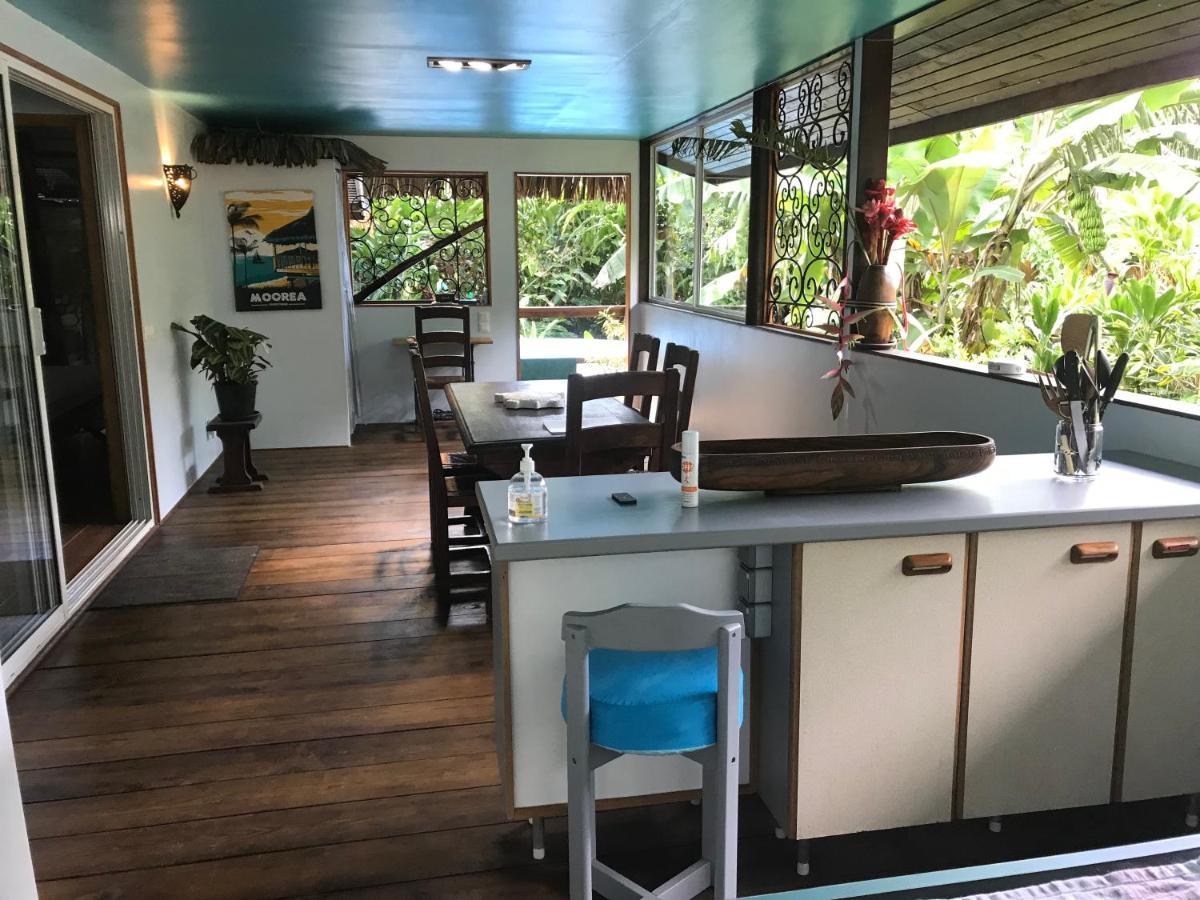 Fare Honu Cook'S Bay Moorea Luaran gambar
